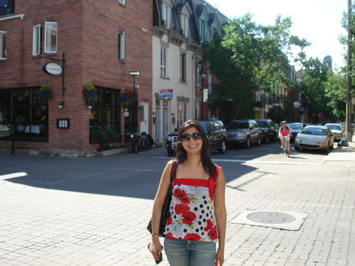 sipra's profile picture. 