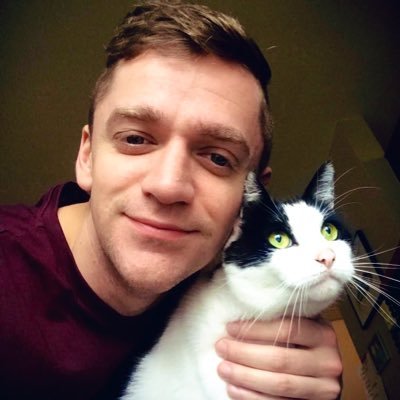 EricRemme's profile picture. aspiring cat lady. pretend to know what I’m doing with film cameras. stumbling through screenwriting 🏳️‍🌈