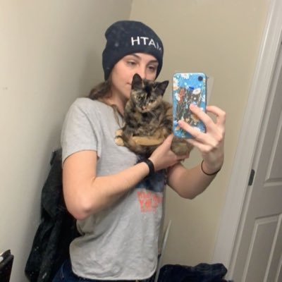 ClaireB4Yang's profile picture. ANDREW YANG FOR PRESIDENT 2020!!Economics student, but I love books the most📚 spread good things, and get smarter always 🌿