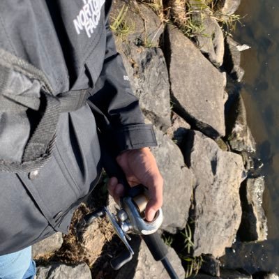 Twitter पर Bottom Contact Slang ハングアウト クラッシュ9 ととても相性が良いロッドです デジーノ スラング Hang Out 6ozまで背負えるソリッドティップを持つビッグベイトロッド T Co Vuo9vcntqa Ga E2gより