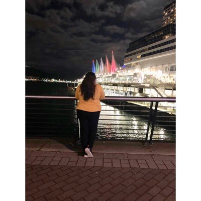 ChandanRushika's profile picture. Not a tweeter. Meme me for memes🤪