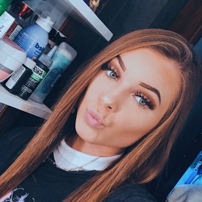 destiny_rose124's profile picture. 