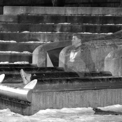 MasonEmry's profile picture. Should have ducked⚾️