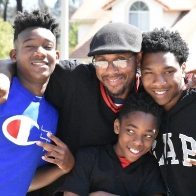 EntrepreneurOn5's profile picture. Youth Motivater/Screen printer