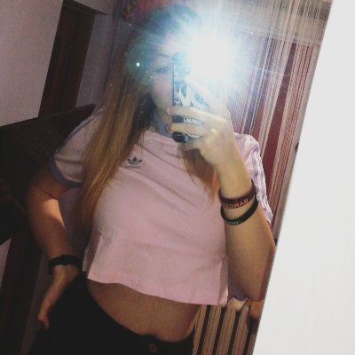 moniaw00's profile picture. Insta➡️ moniaw00
Snap➡️neycio