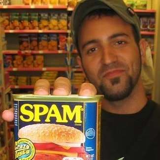 alepaffumi's profile picture. Nooo... non ce n'era uno meglio?  [cit.]