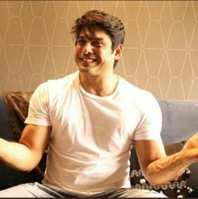 RathoreKomal3's profile picture. stand for right #BB13 #SidhartShukla