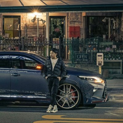 RojamToshi's profile picture. 自社デザインにて車のカスタムパーツブランドを展開する【ROJAM】toshiのTwitterです🎶 フォローお待ちしてます😉 YouTube🎥 【ROJAMチャンネル】インスタグラムなど色々とやってるので遊びに来て下さい🎶😄 商品に関わるお問い合わせ等はROJAMサイトに問い合わせ下さい。