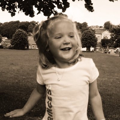 Eamon0303's profile picture. lover of American politics ,resistance supporter NO DMS