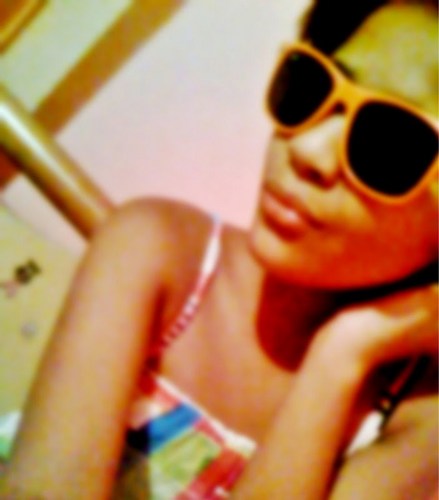 Seguee , quee retribuuo (=