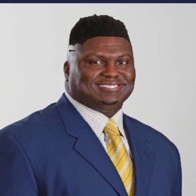 ZionhateSZN's profile picture. This is the page that does not like the main sports media sucking Zion Willamson