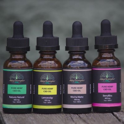 We sell FULLY TRACEABLE #CBDOIL grown in Wisconsin. We are a #Connoils® Brand. 


                                                                         💚