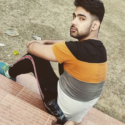 Amitshe3600's profile picture. 