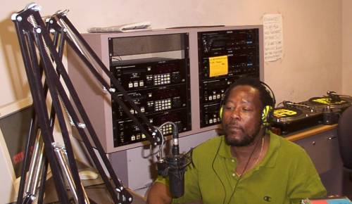GeorgeBarrett1's profile picture. Radio host,DJ,selecta(CFRO 102.7 FM)http://t.co/vsQscuKgqv(The Rockers Show CITR 101.9 FM)
http://t.co/CSIKVHnACx