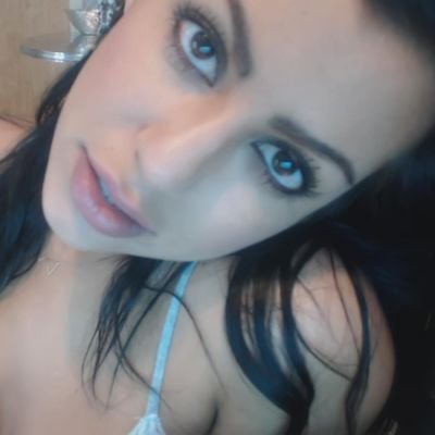 MalletElsa1's profile picture. Hello mes chouchous 😍😘. Disponible pour les massages, baises, ... pour les plans fou.. 😘😍. 
Hangouts: elsamallet3@gmail.com