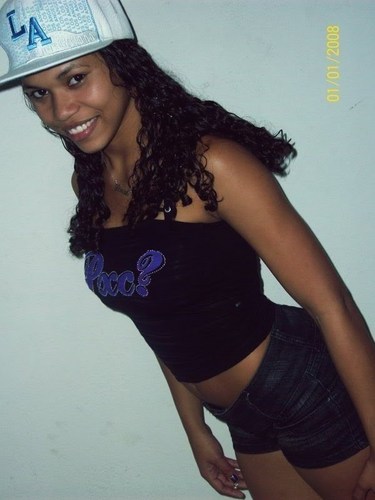De mil mαneirαs que eu sou,
sei que uma delas vai te αgradar.! ;D