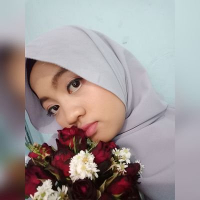 hannyPutik's profile picture. ♥ Mencari Ridhomu ♥