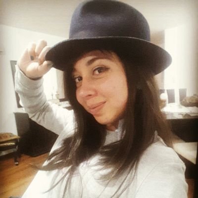 Activista. Feminista. Economista. Soñadora y trabajadora por un mundo diferente. Hay mas por hacer en la calle que en el twitter.