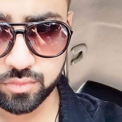 Prateeko9's profile picture. 