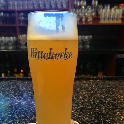 Former Beer Buff! Wittekerke, the finest Weissbier I've had. A big shout out to Erdinger Weissbrau too! Centrist leaning, All views are personal!🤘