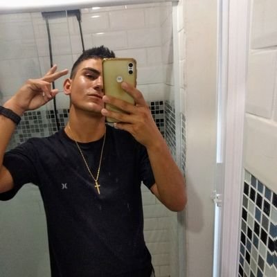 Exército 👊🏼🇧🇷,
mecânico de blindados ⚙️🛠️.
sigo na proteção do justo, com a fé intacta.🙌🏼🙏🏼