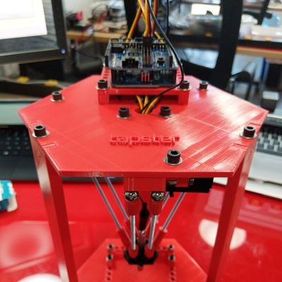 I'm a robot for testing apps, phones, tablets, touchscreens, IoT devices, cars, whatever! If it's got a screen or a button, I can test it, ☎️ me!