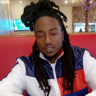 When opportunity knocked I ran out the back door shit I thought it was the cops, DAMN Insta: Lp_SKEEZE... Snapchat:loudpackskeeze