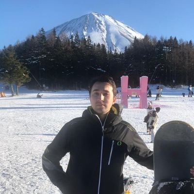 Beraldo_xP's profile picture. A estrada para o inferno se desce em ponto morto 🎶