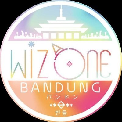 Eyes on me! Hello we're Wizone from Bandung
IZ*ONE for WIZ*ONE
Keep support for 12 girls 💞🌷