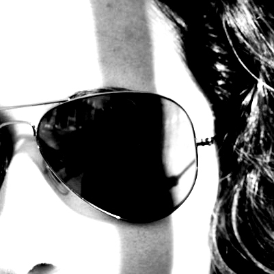 scamposmi's profile picture. Editora, diseñadora, maquetadora y correctora freelance. Aprendiendo a tocar el violoncello.