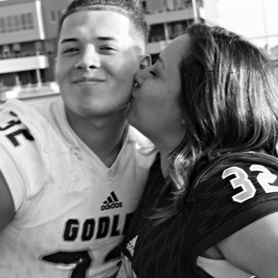 Veronic95542782's profile picture. momma of two amazing children! ♥️♥️ Josiah Caro and Natalie Caro.