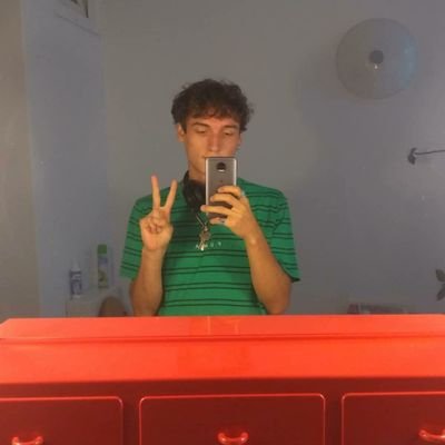 frieder_janz's profile picture. hm?