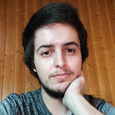 Estudiante del Grado en Ingeniería Informática en @FIC_UDC.