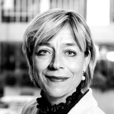 Hoofd Communications & Brand Philips Benelux, sportief, enjoys life & work, moeder 2 voetballers van 22 en 24, RvC Rabobank Altena Bommelerwaard