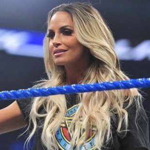 FanPage For The Original 7x WWE Women’s Champion, WWE Hall Of Famer Trish Stratus! 👑