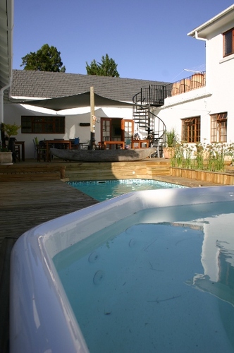 capekhamai's profile picture. 