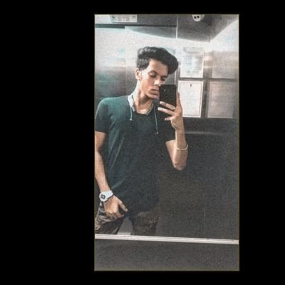 DhaneshaManav's profile picture. live a big life,not a long one!!