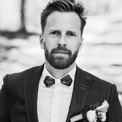 Auteur van Aankloten. Vitaliteit & Wellbeing. Actiever op: https://t.co/F2gwFi5RhN
