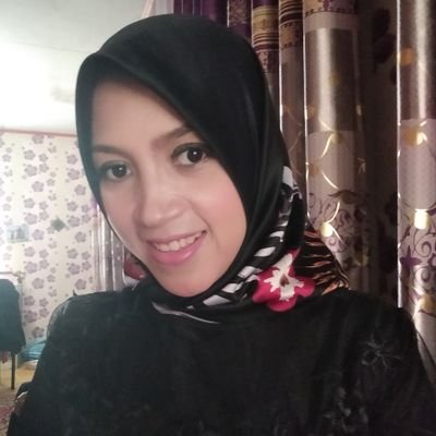 Ningrum81046673's profile picture. punya anak