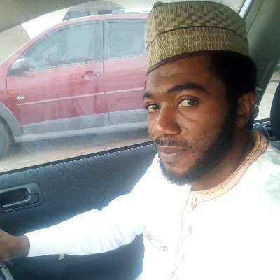 C.E.O Ahaj
Humanitarian!
Advocate of united Nigeria!!
Economist/politician!!
The Majidadin of DanMatawallen Nupe!!!
Researcher!!!
Niger State BATIC Coordinator