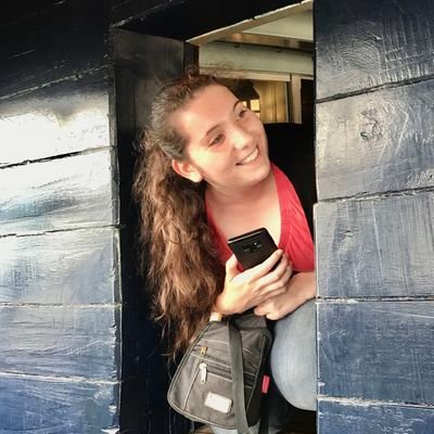 0radka0's profile picture. 言語オタク