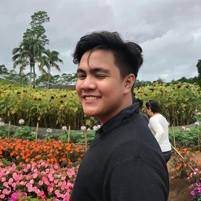 DeeJayBeans's profile picture. Half a potato •  IG: same 🌹 • J • Aria's Dad • Depresso Espresso ☕️