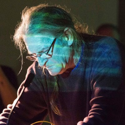 American modular synthesist, Doug Lynner, performs experimental electronic music internationally, was publisher/editor of seminal synthesizer Mag Synapse.