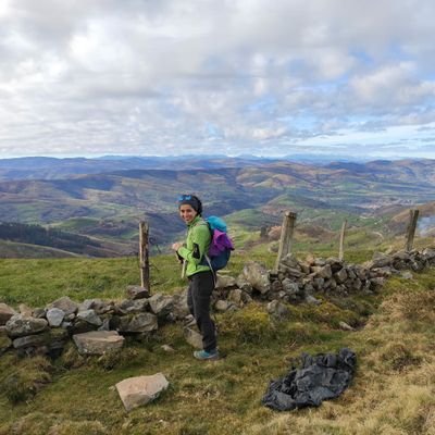 Jutxi1's profile picture. Trabajadora social sanitaria por vocación, montañera por devoción 💚🏞️ 
Inner peace🙏🐼 
#trabajosocialsanitario 
#sanidaduniversal 
#feminismo
