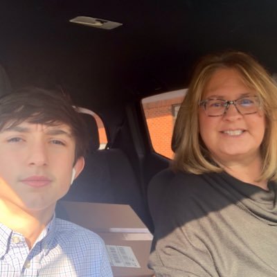 mistyhlambert's profile picture. 