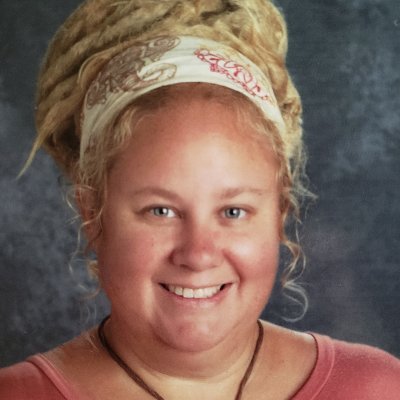 Ed Tech Leader University High School
Morgantown, WV
B.S. Public Relations, M.A. Secondary English Ed., Certified Media Specialist #WVU