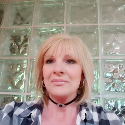 Valerie53604832's profile picture. I am a Super Hero! I save People from themselves, especially those who take life too seriously 🤪