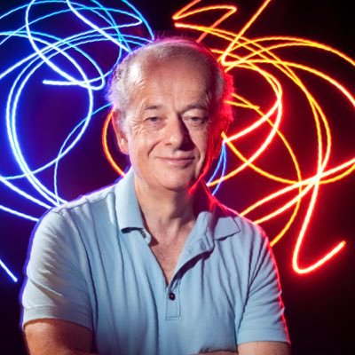Prof at Harvard; known for band gap engineering, quantum cascade laser, Casimir forces, metalenses, flat optics. Metalenz https://t.co/fCwo1wtWnK Member NAS, NAE, NAI