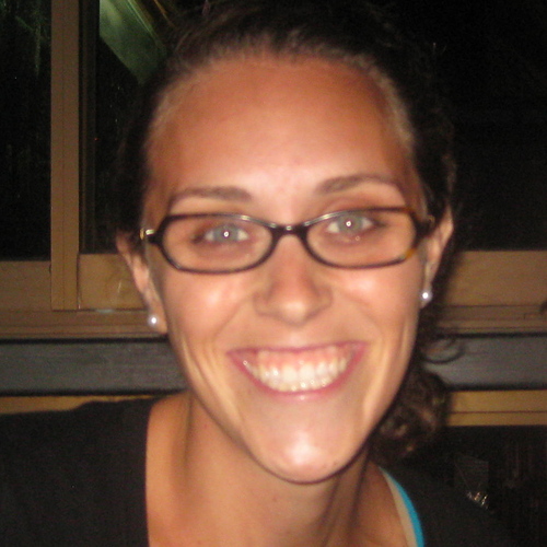 Muffinandmason's profile picture. I cook, bake, and eat straight out of my muffin pan. It's an obsession.