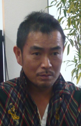 ELFkoji's profile picture. 浜松市中区の海老塚で美容院をしてます。
一人でやってます。ＨＰではブログなどやっていてその日のお客様のヘアースタイルなどを載せたりしてます。
視野を広げる為にもいろいろな方達とふれあい交流を深め楽しくやっていきたいと思いますので、よろしくお願いします。